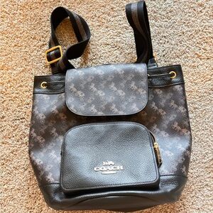 Coach Medium Backpack Carriage Horse Pattern